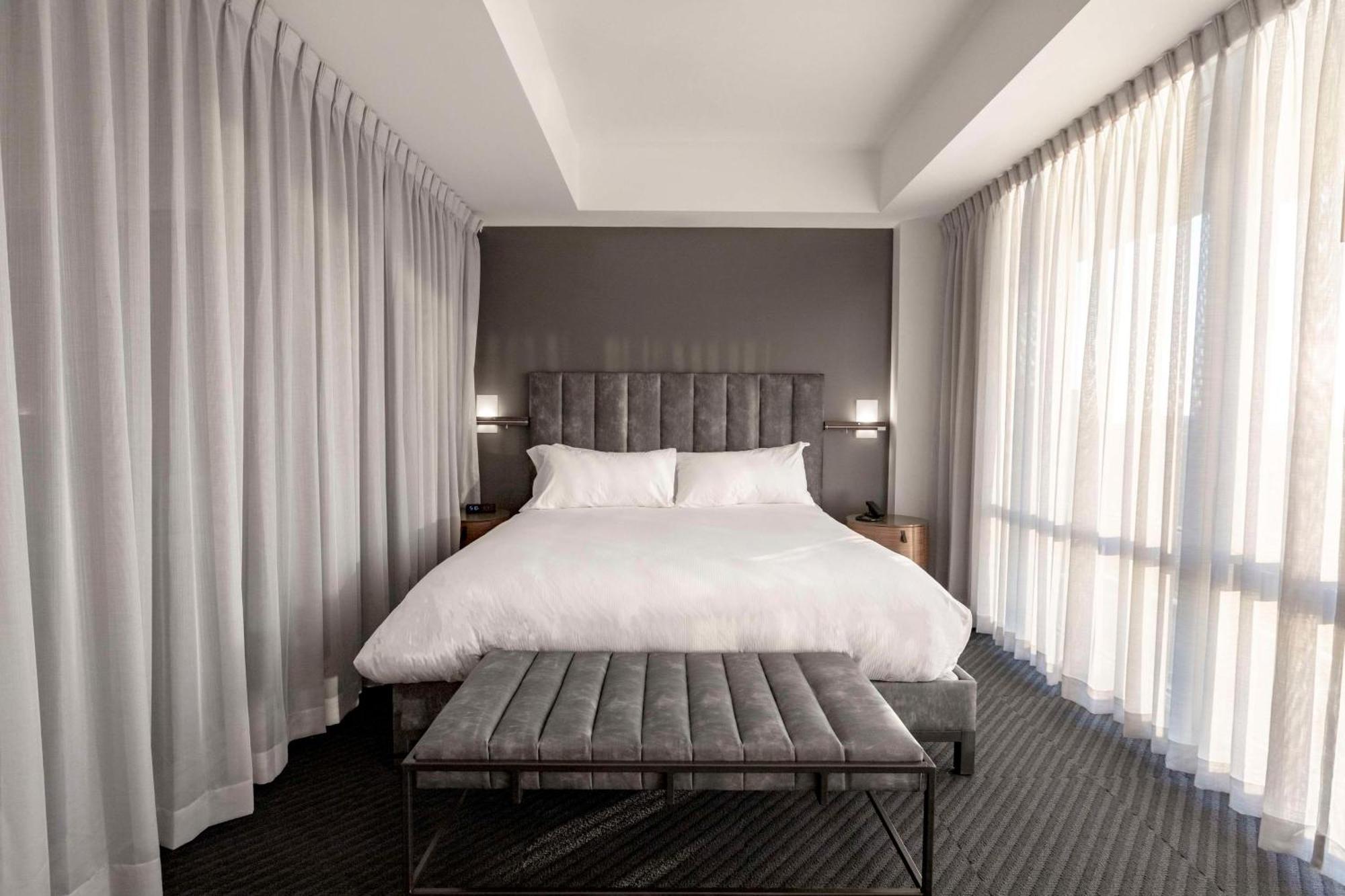 Chauncey Iowa City, Tapestry Collection By Hilton Hotel